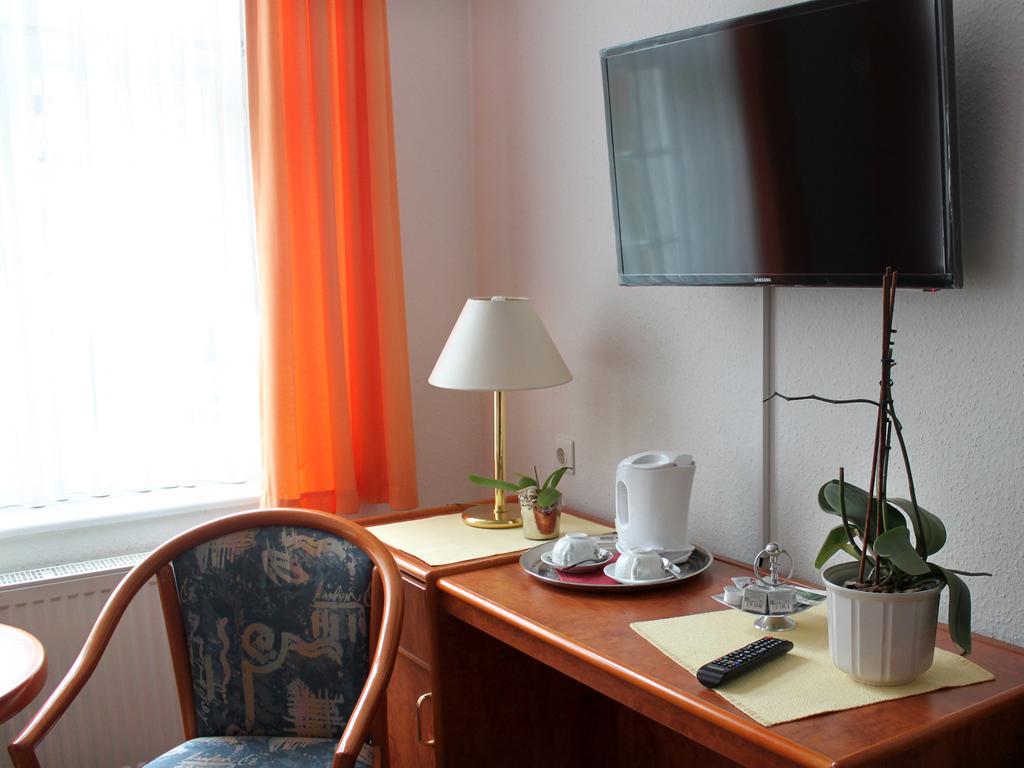 Parkhotel & Kurcafe Bad Sassendorf Rum bild
